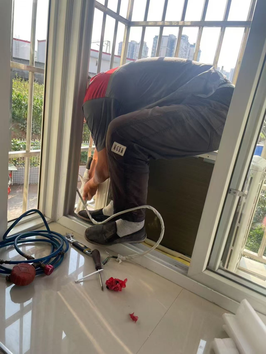 嘉兴空调移机公司